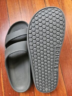 Bombas Men's Treehouse Green Slide Sandals